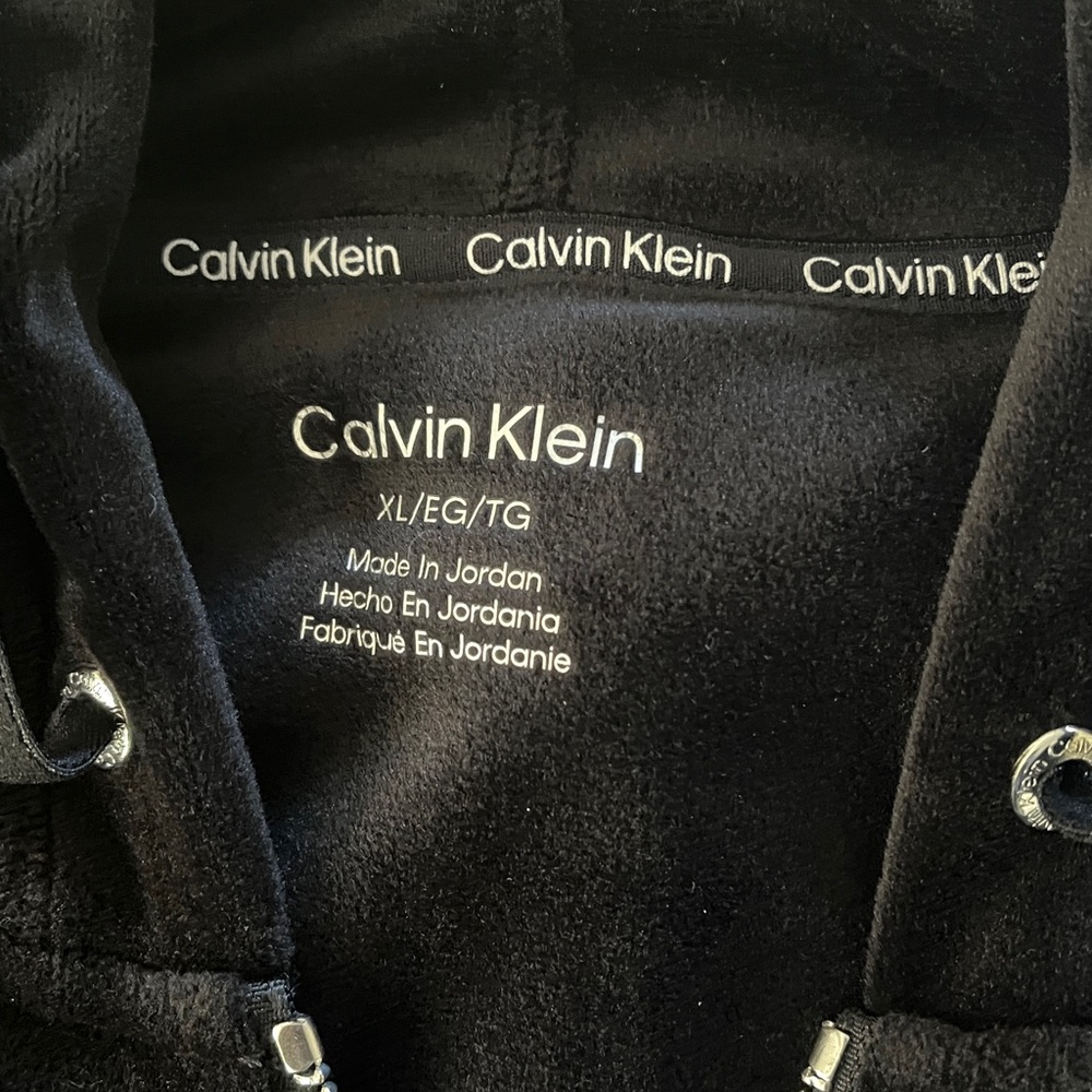 Calvin Klein Black velvet zipper hoodie and pant set - Picture 3 of 15